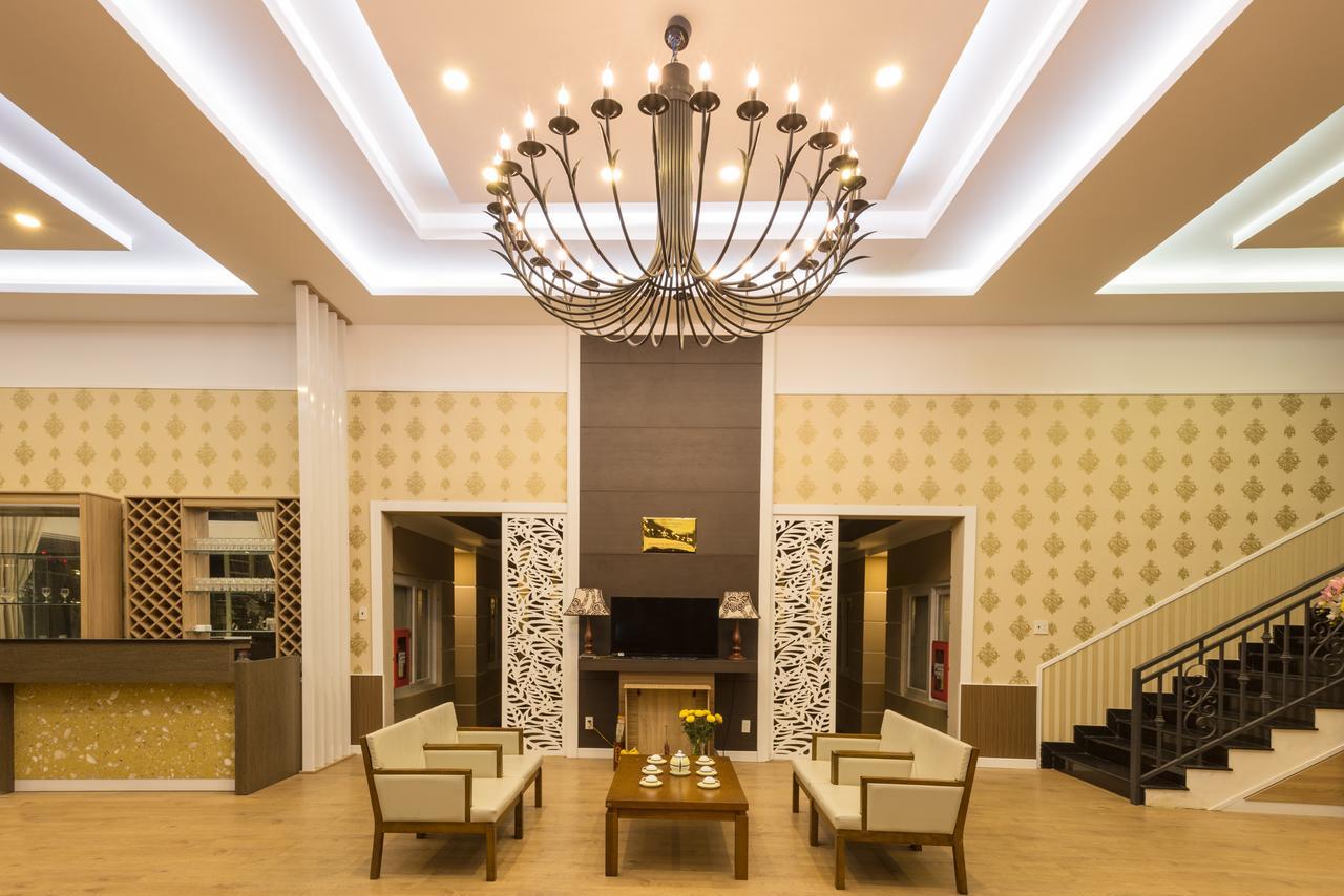 Sao Vang Hotel Bao Loc Exterior photo